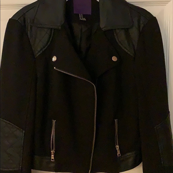 Cropped jacket - Picture 3 of 3